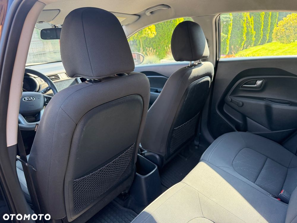 Kia Rio 1.2 Edition 7 - 10