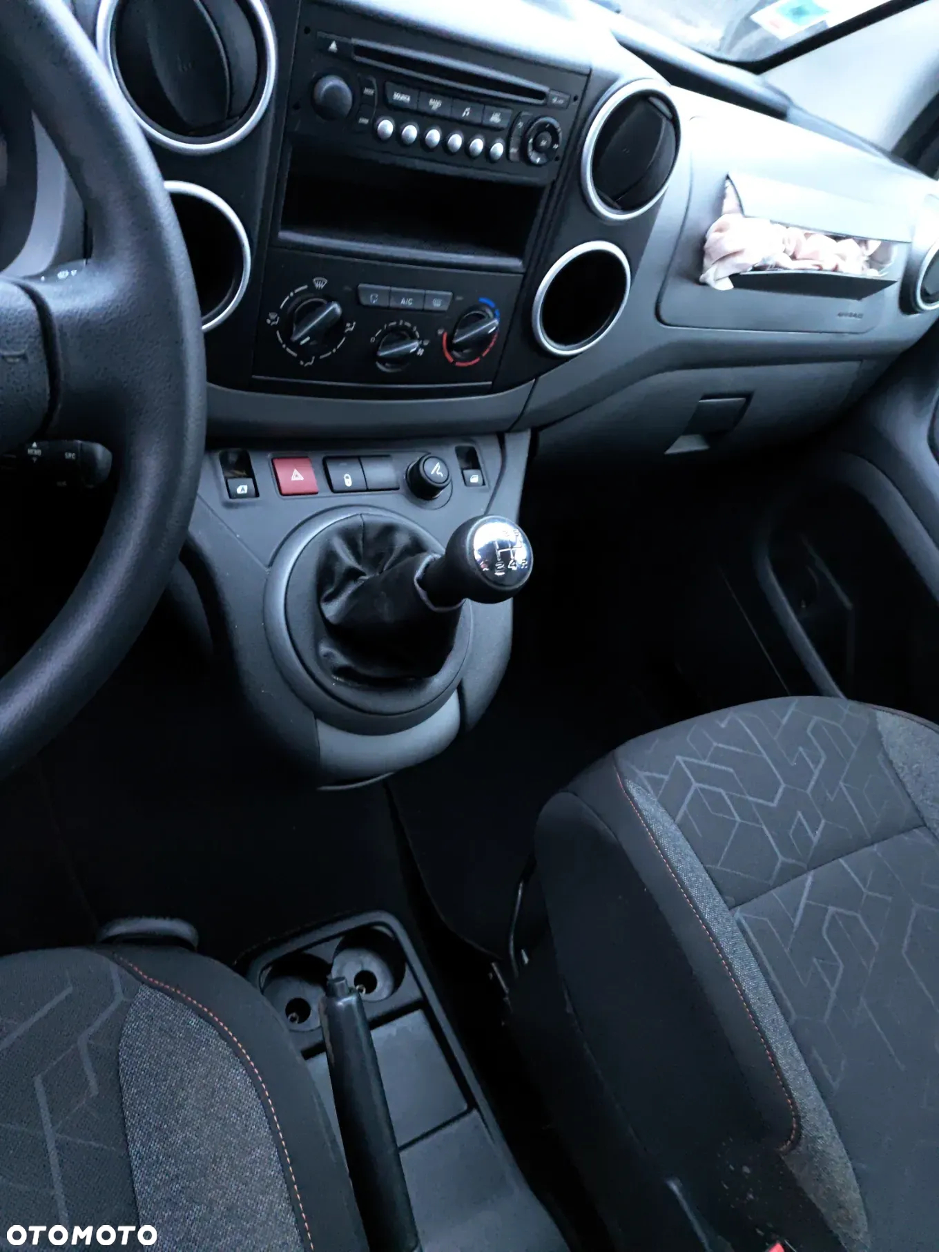 Peugeot Partner 1.6 BlueHDi Active - 20
