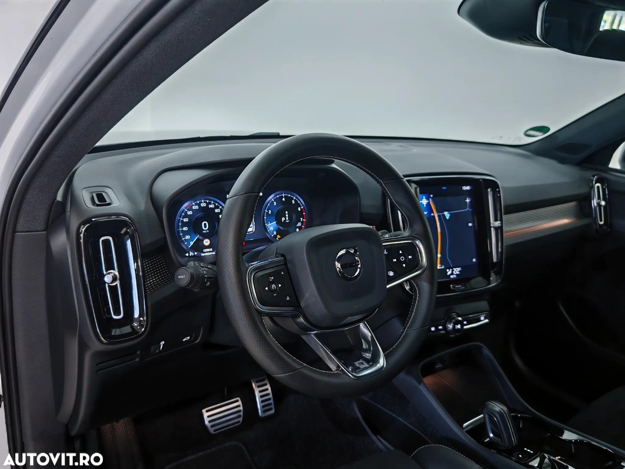Volvo XC 40 T3 R-Design - 7