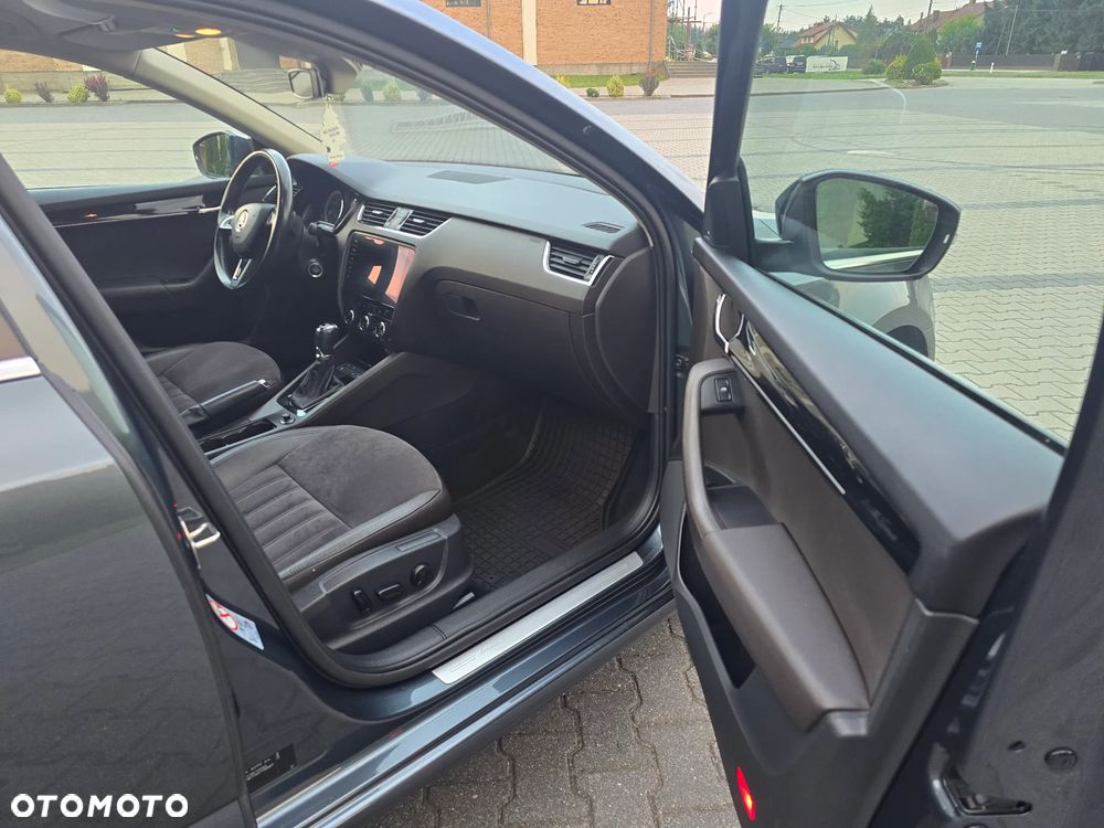 Skoda Octavia 2.0 TDI 4x4 DSG L&K - 16