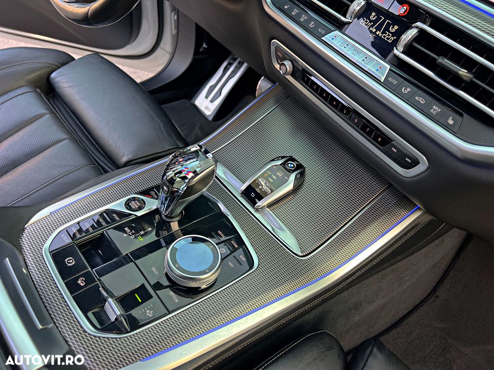 BMW X5 xDrive30d - 26