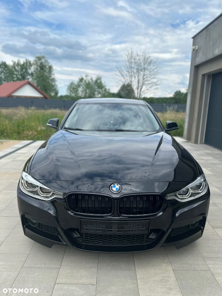 BMW Seria 3 318i M Sport - 8