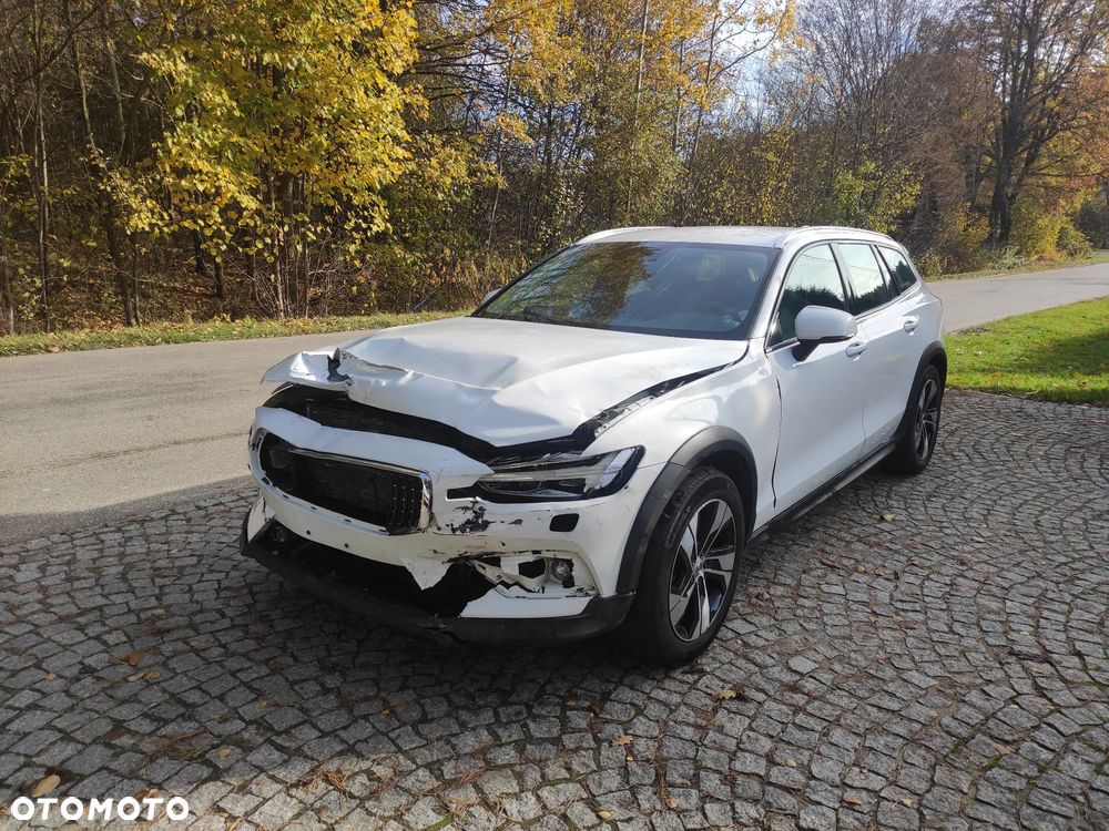 Volvo V60 D4 SCR AWD Momentum - 1