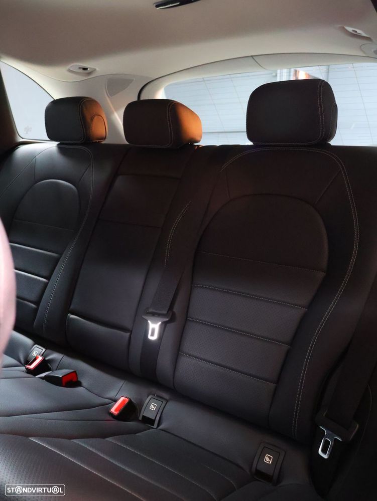 Mercedes-Benz GLC 220 d 4Matic 9G-TRONIC Exclusive - 9