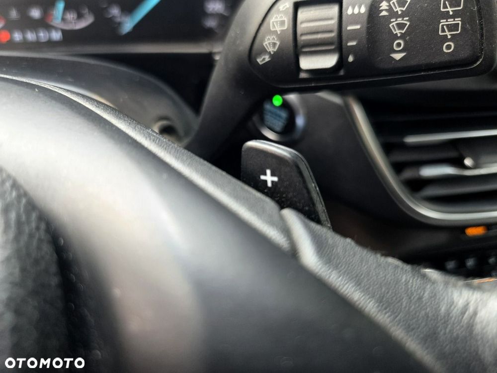 Ford Focus 1.5 EcoBlue Start-Stopp-System ST-LINE - 22