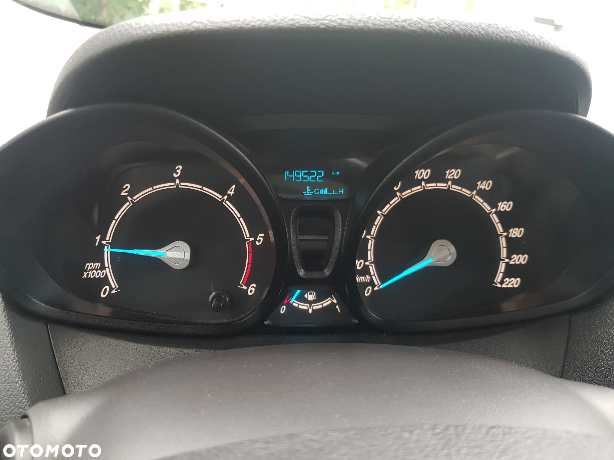 Ford Tourneo Courier 1.5 TDCi Trend - 34