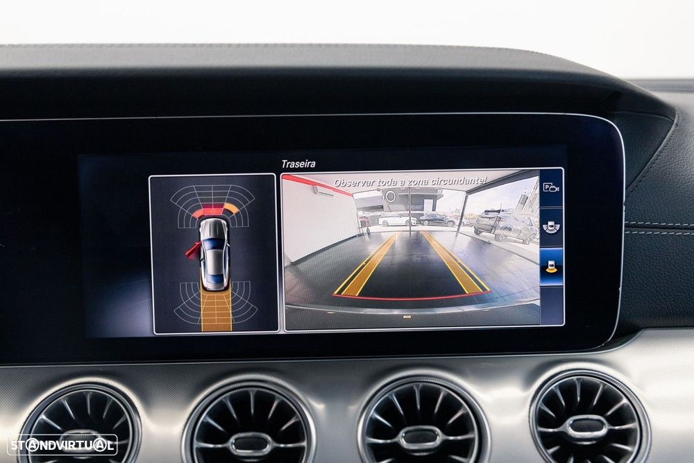 Mercedes-Benz E 220 d AMG Line - 38