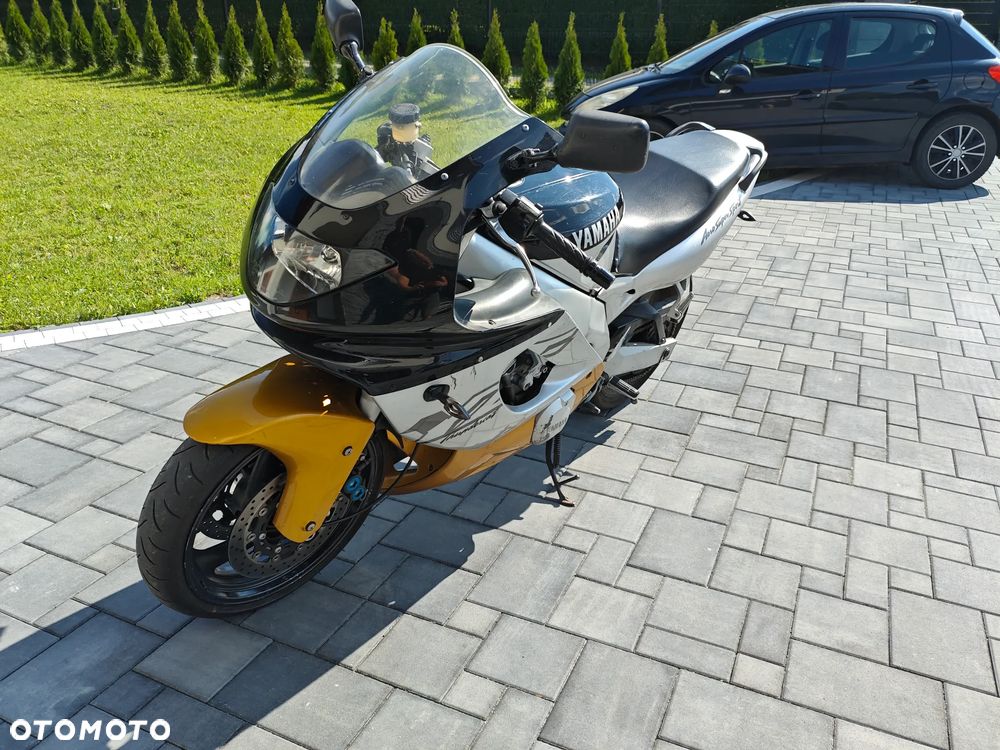 Yamaha Thundercat - 1