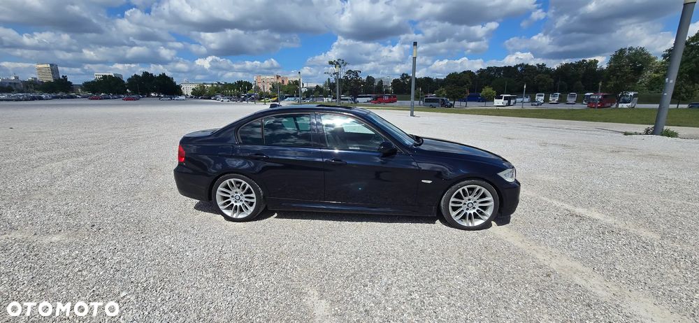 BMW Seria 3 320i - 22