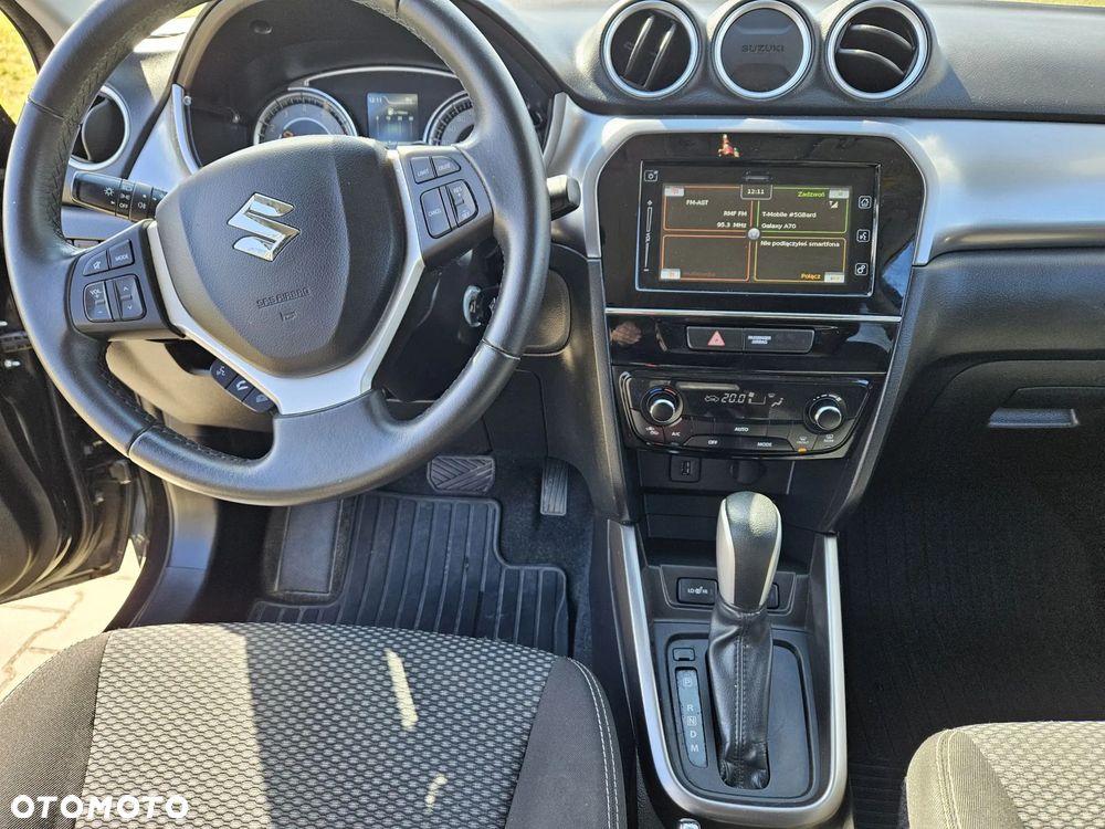 Suzuki Vitara 1.0 Boosterjet Premium 2WD - 13