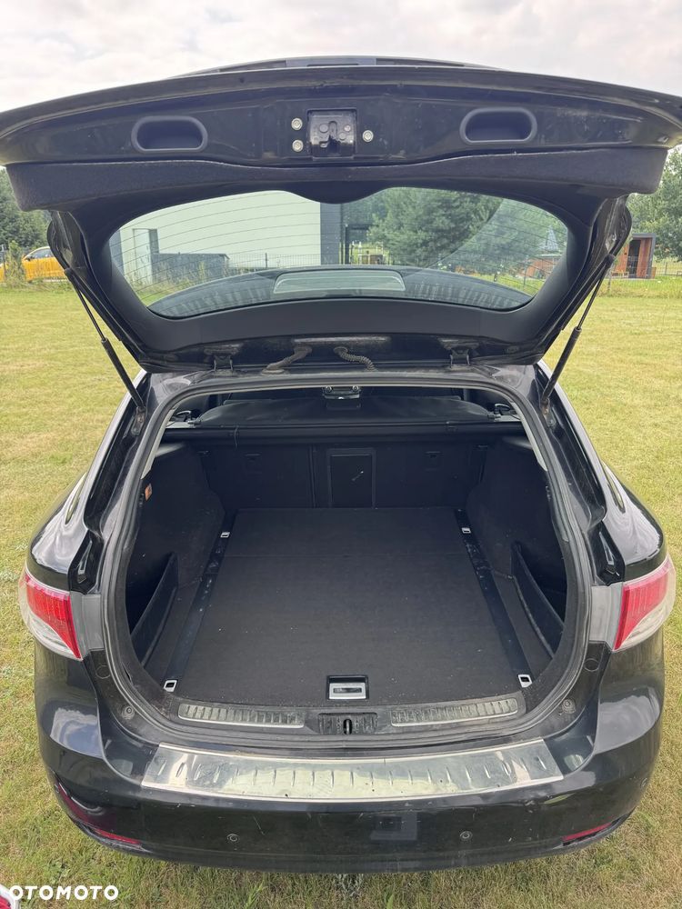 Toyota Avensis 2.0 D-4D Sol - 14