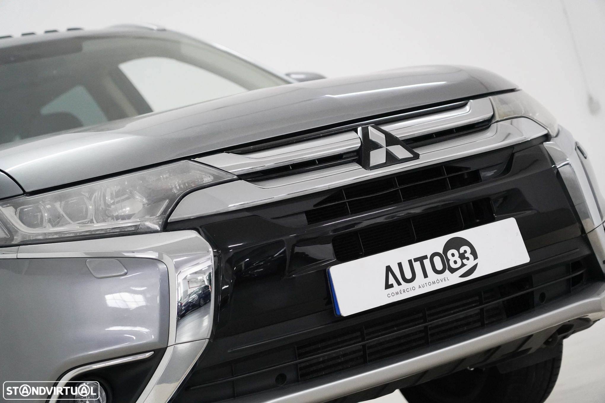 Mitsubishi Outlander 2.2 DI-D Instyle Navi - 13