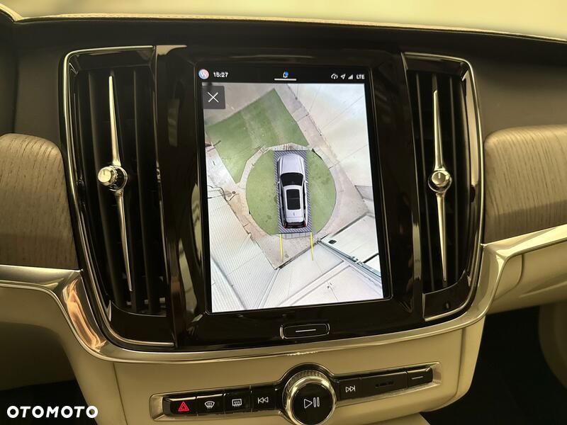 Volvo V90 Cross Country B5 D AWD Ultimate - 16