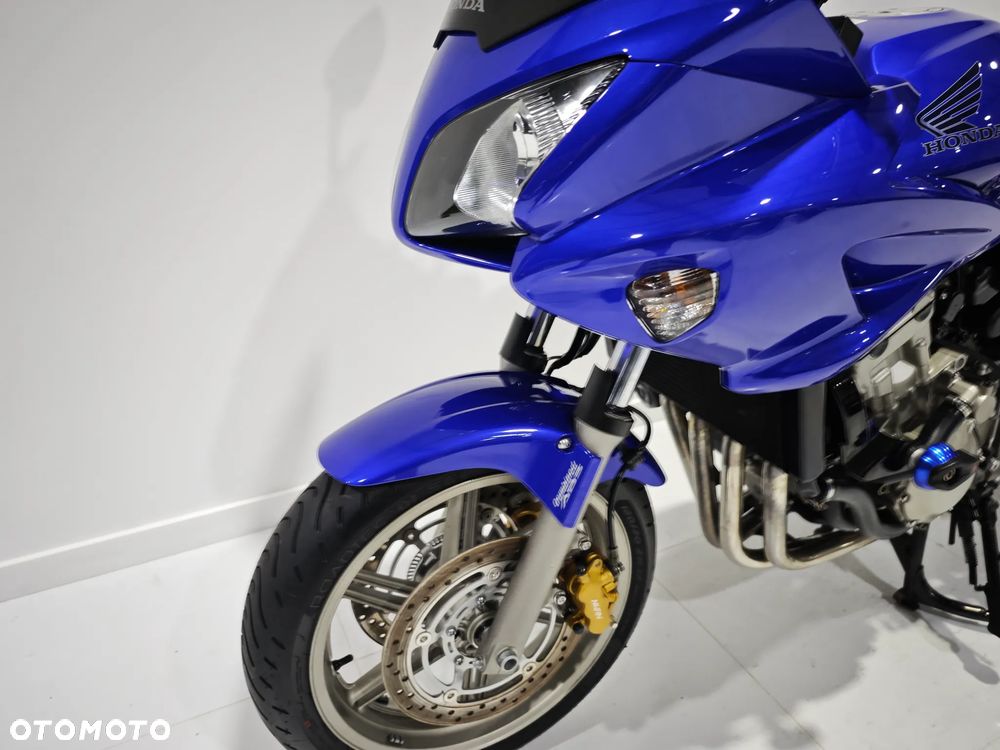 Honda CBF - 38