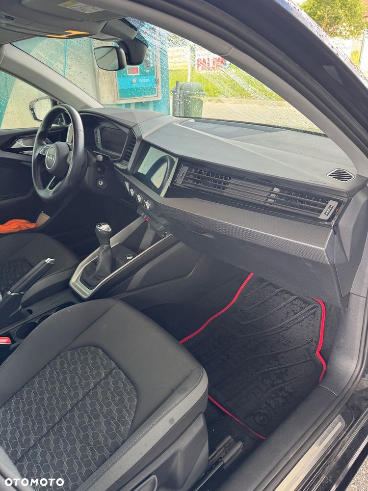 Audi A1 Sportback 25 TFSI Advanced - 2