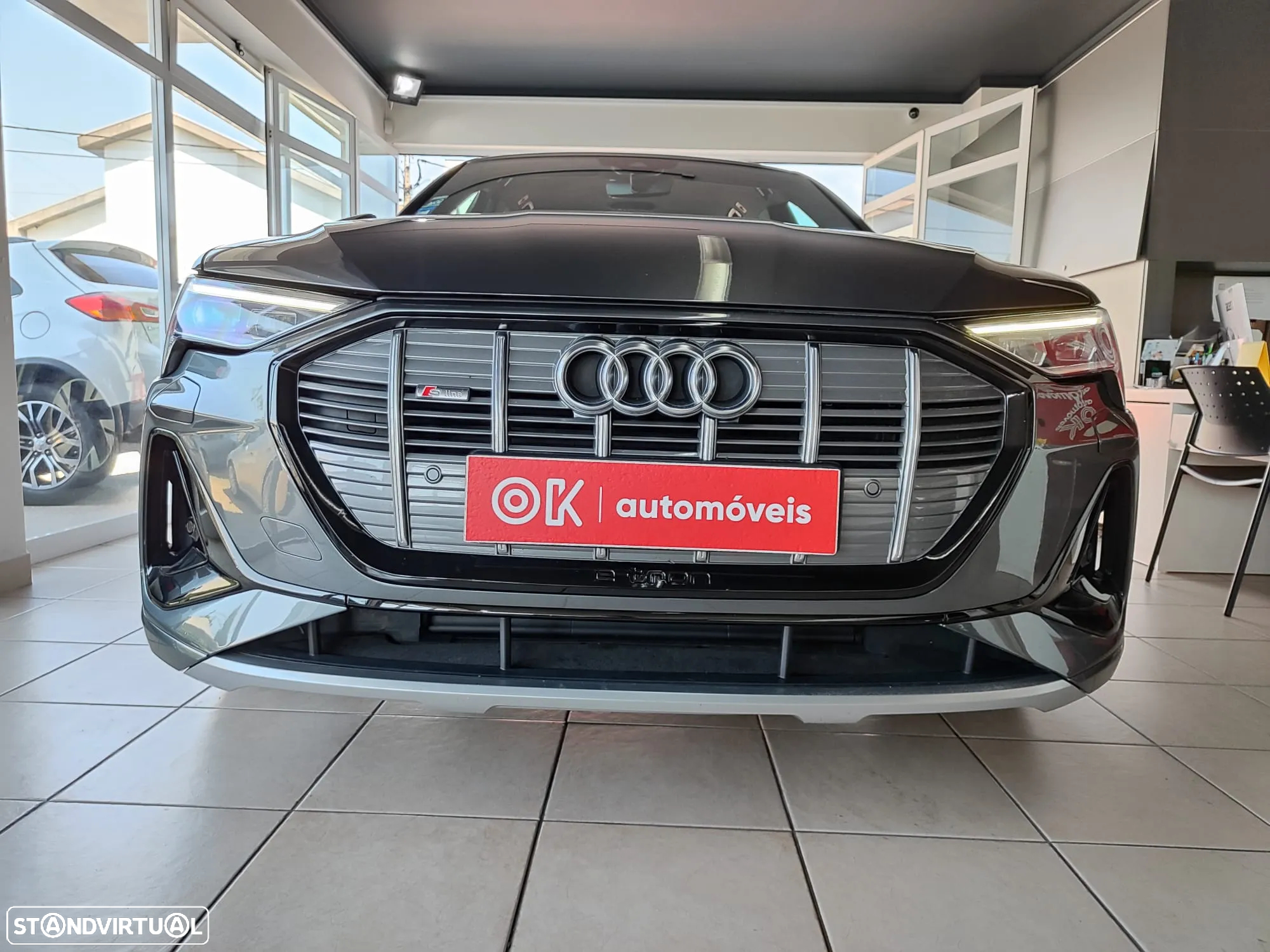 Audi e-tron 55 quattro S line - 4