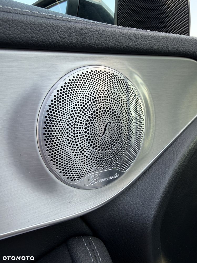 Mercedes-Benz GLC - 40