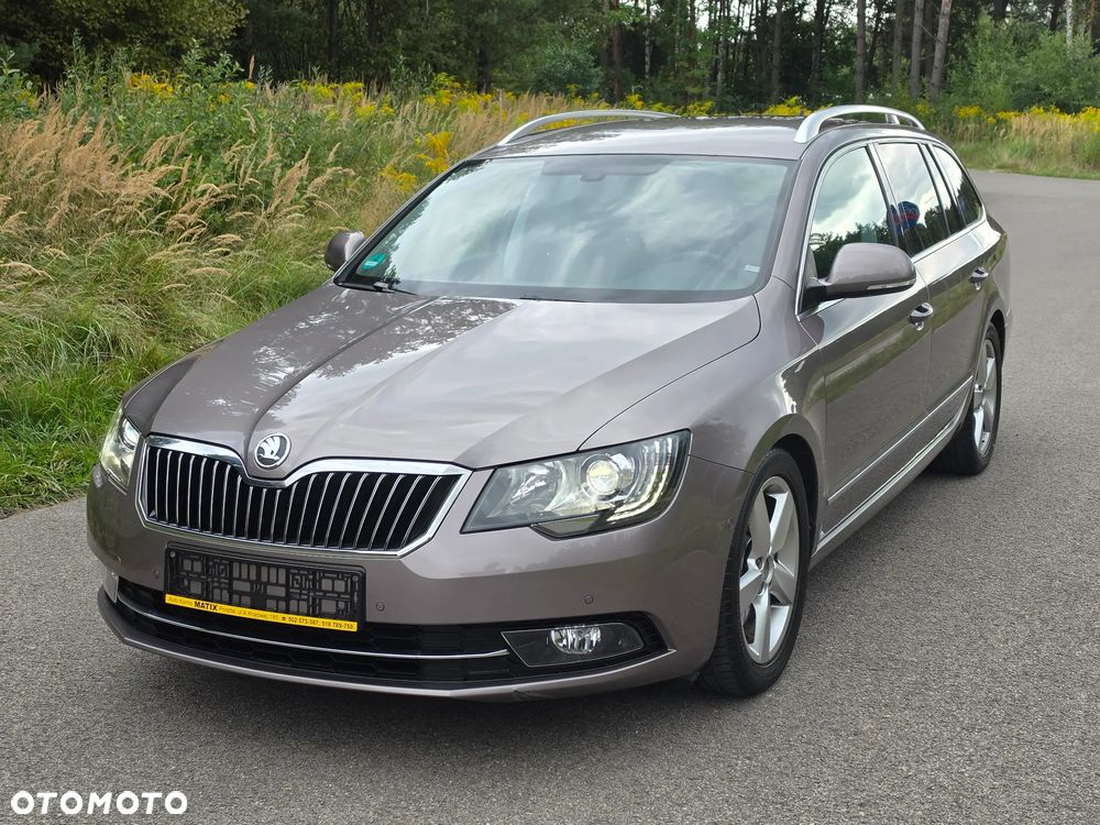 Skoda Superb 2.0 TSI DSG Elegance - 2