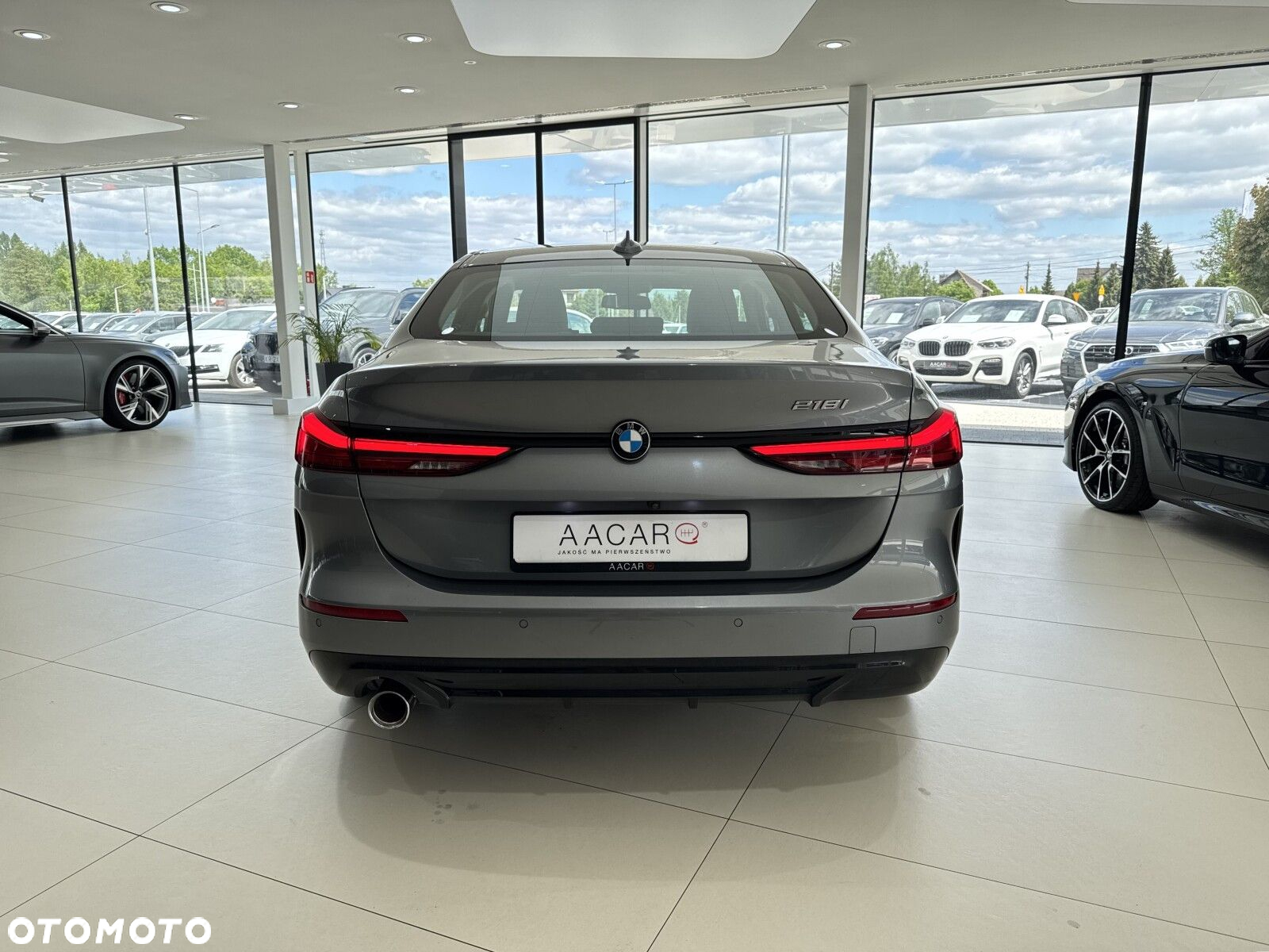 BMW Seria 2 218i - 4