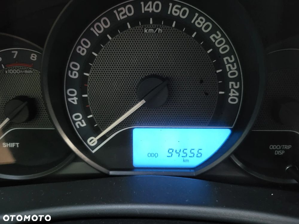 Toyota Auris 1.33 VVT-i Classic - 31