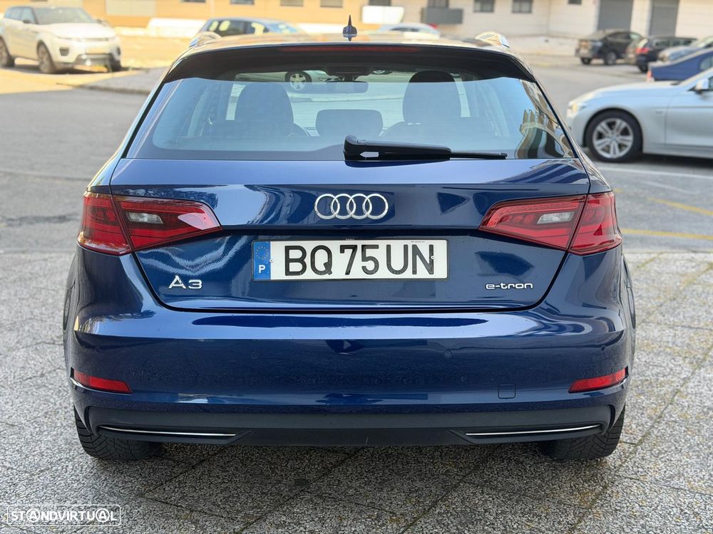 Audi A3 Sportback - 13