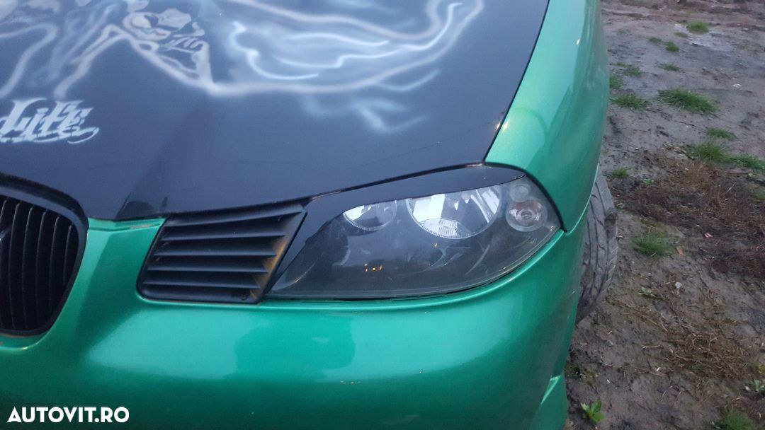 Pleoape Seat Ibiza pentru faruri - 1