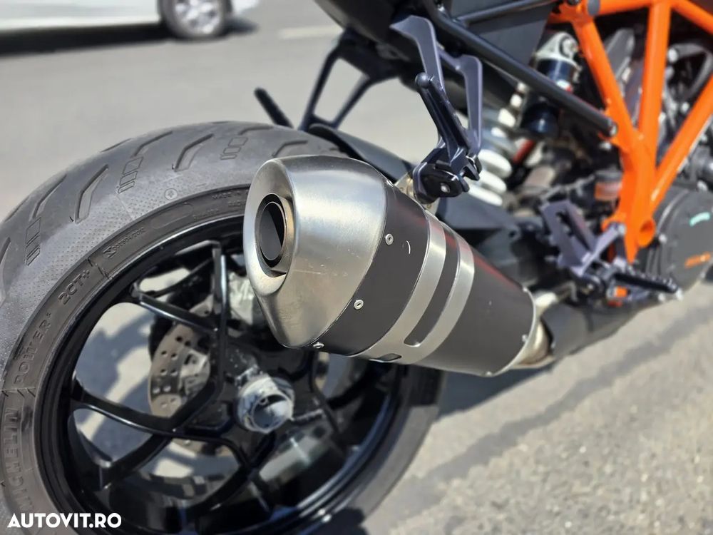 KTM 1290 Super Duke R - 10