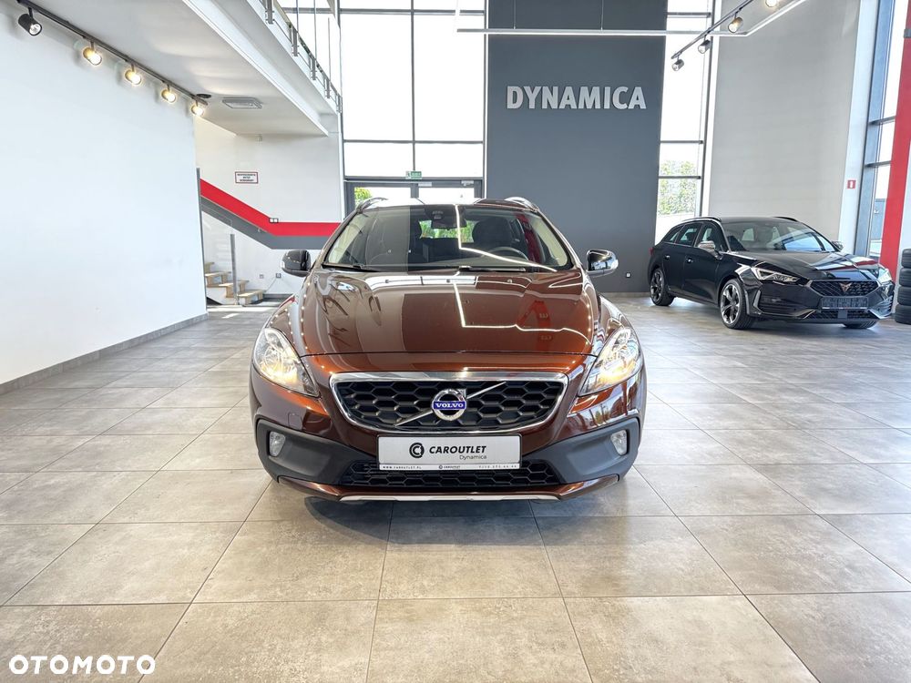 Volvo V40 Cross Country - 4
