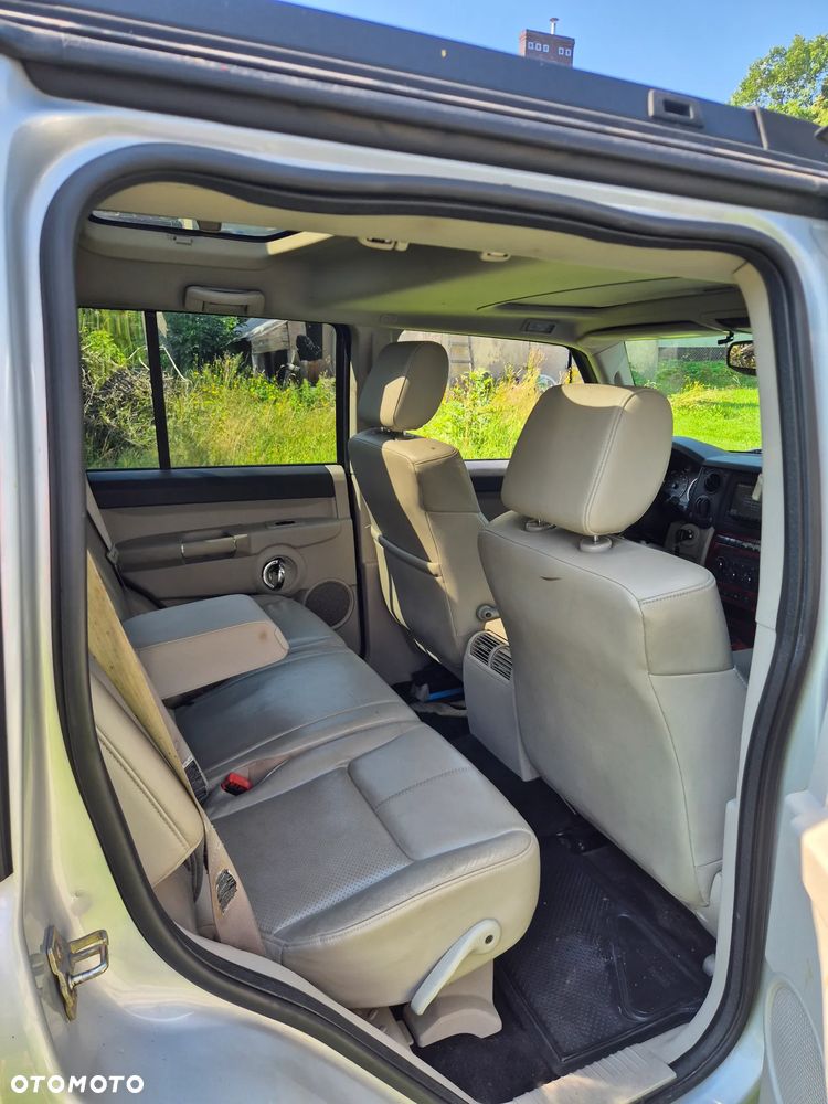 Jeep Commander - 9
