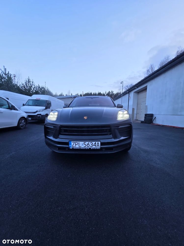 Porsche Macan T - 16