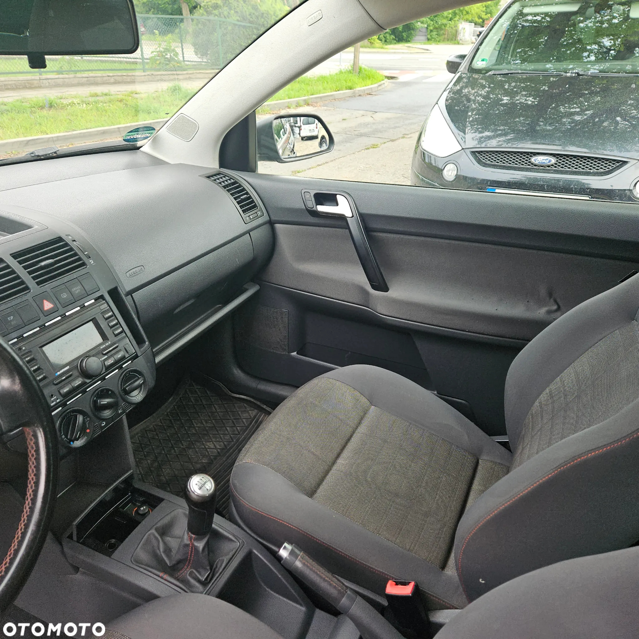 Volkswagen Polo 1.2 12V Comfortline - 12