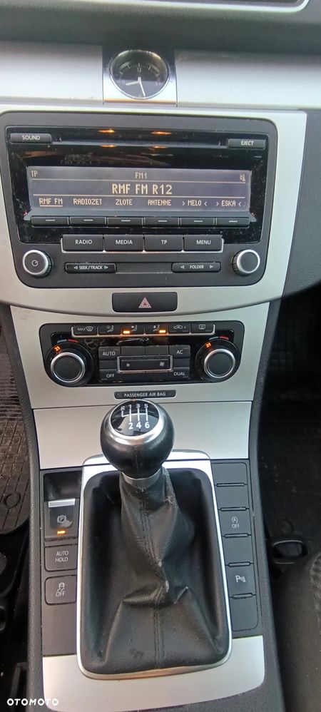 Volkswagen Passat 1.6 TDI BlueMotion - 3
