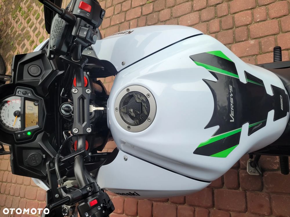 Kawasaki Versys 650 - 15