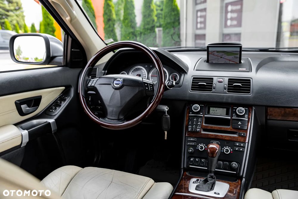 Volvo XC 90 D5 AWD Executive - 9