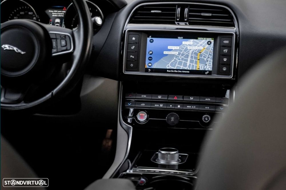 Jaguar XE E-Performance Aut. Prestige - 9