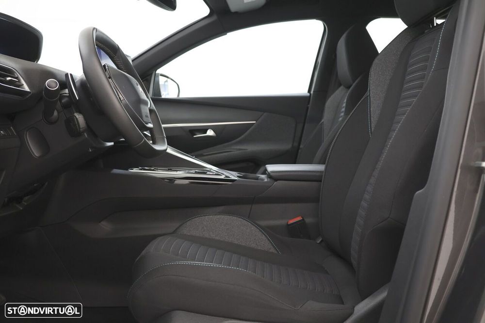 Peugeot 3008 1.6 Hybrid Active Pack e-EAT8 - 4