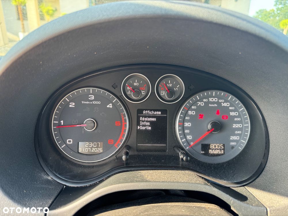 Audi A3 3-drzwiowe 2.0 TDI Ambiente - 8