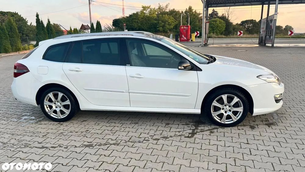 Renault Laguna ENERGY dCi 175 FAP Start & Stop Bose Edition - 27