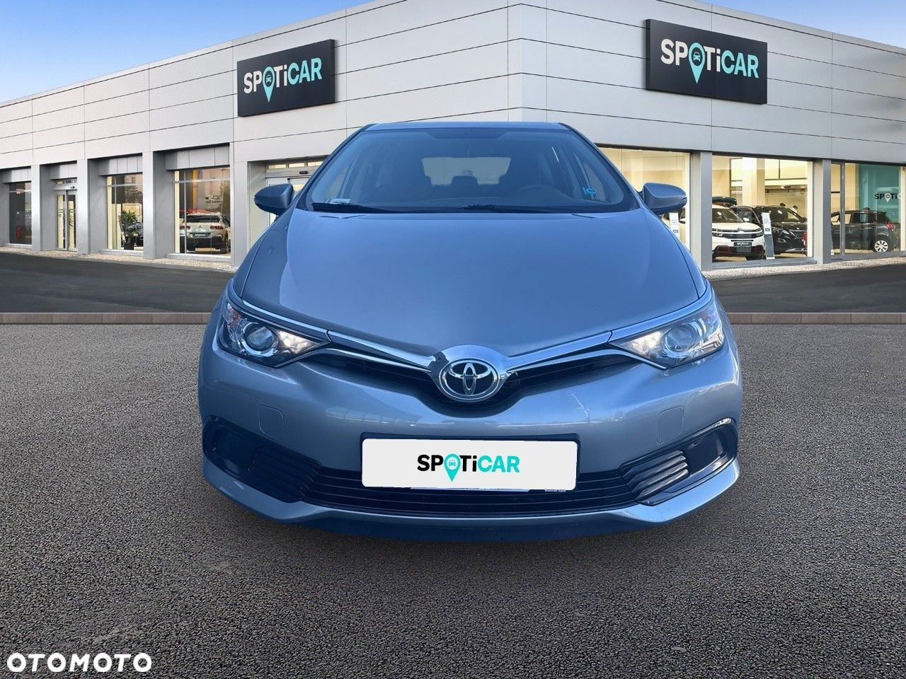 Toyota Auris - 2