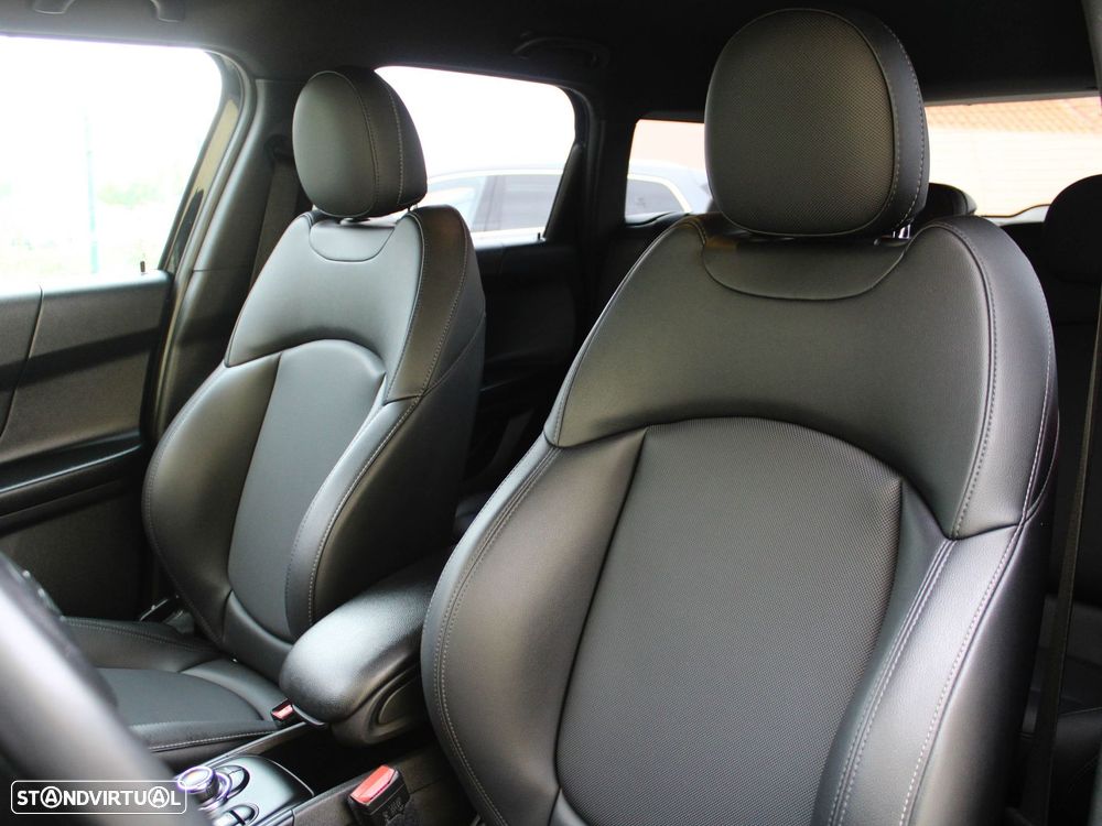 MINI Countryman Cooper D Auto - 30