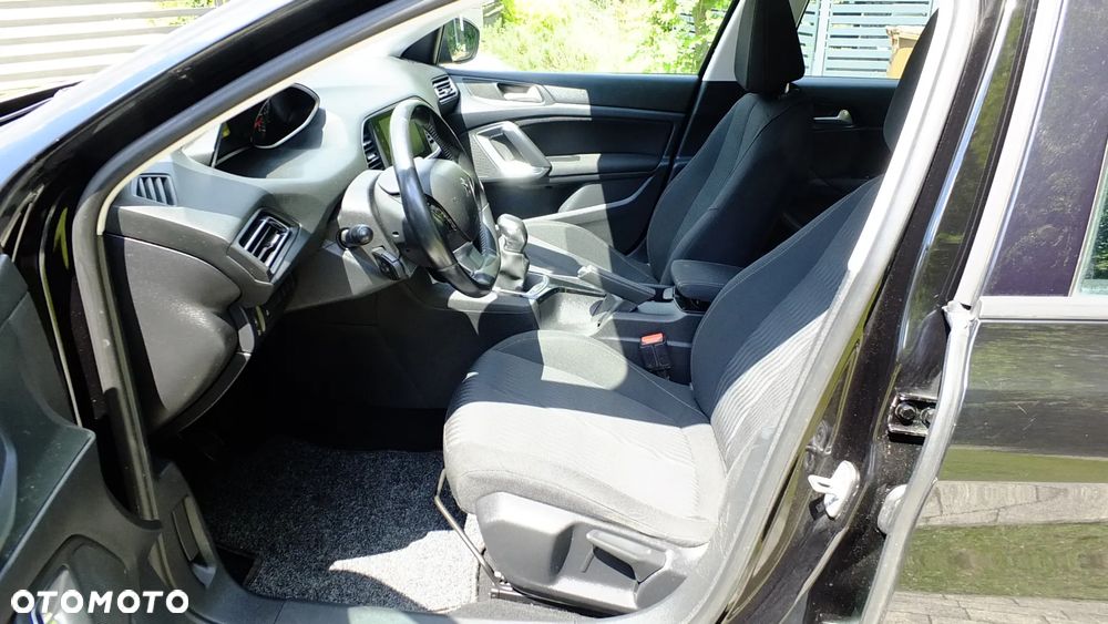 Peugeot 308 1.6 HDi Active - 13