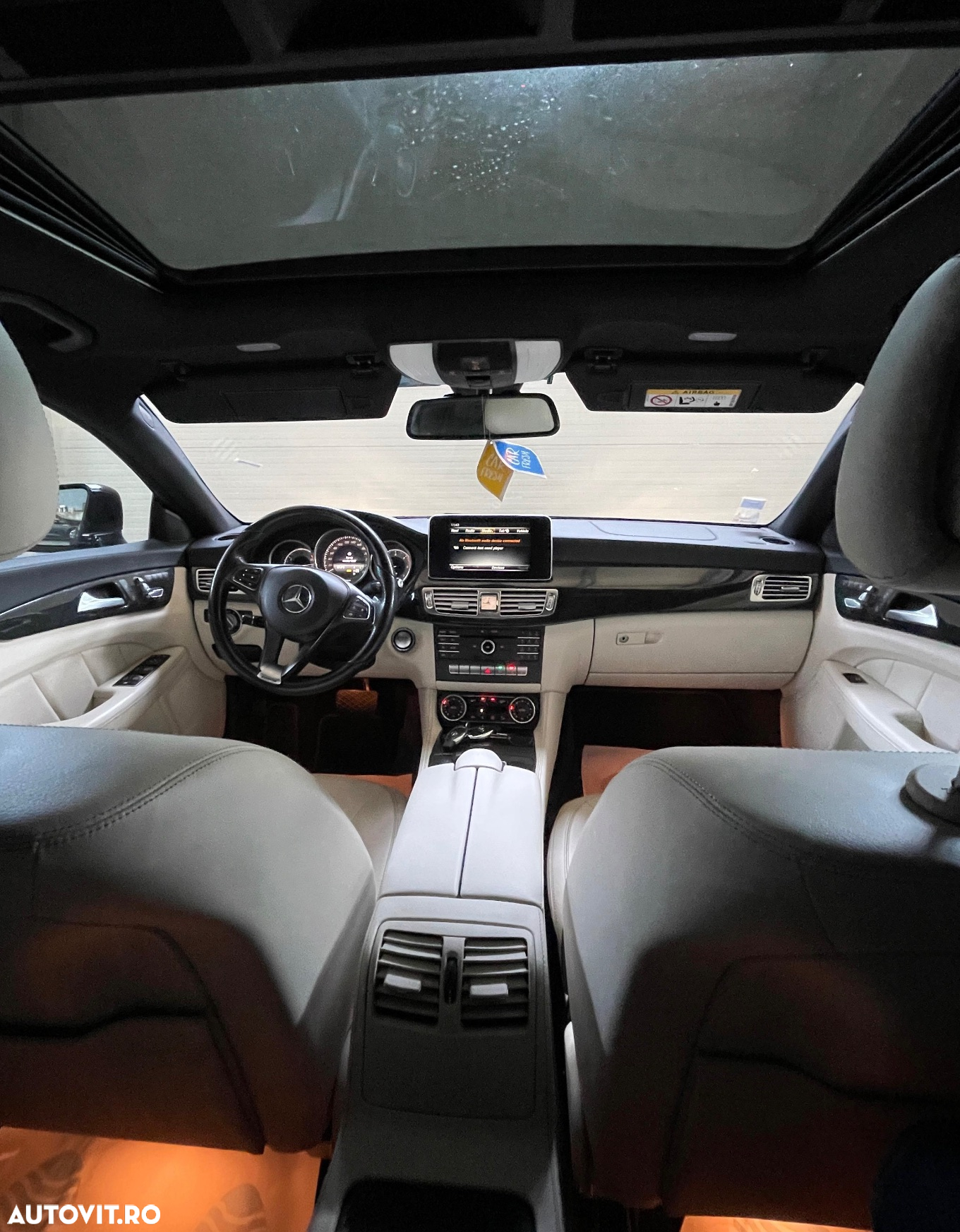 Mercedes-Benz CLS - 26