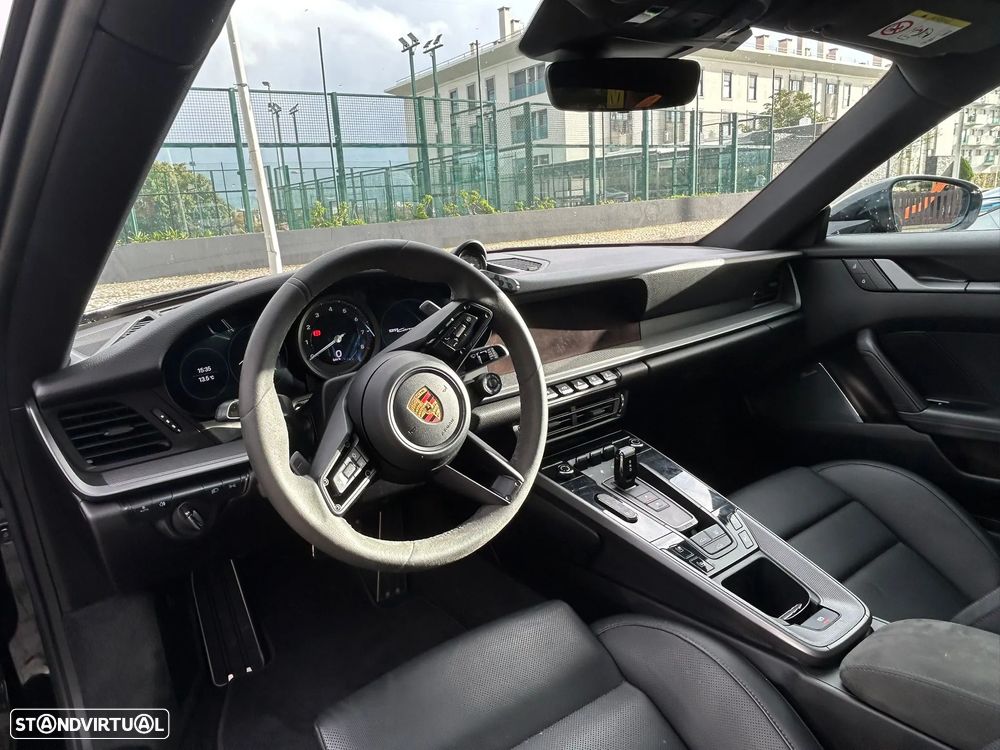 Porsche 911 (992) Carrera 4S PDK - 2