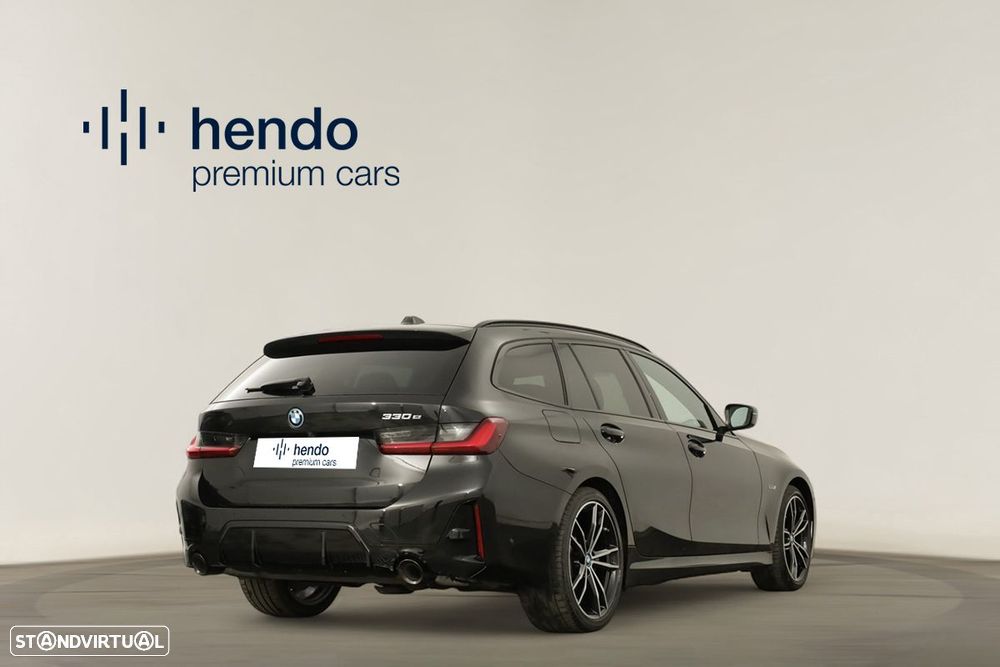 BMW 330 - 3