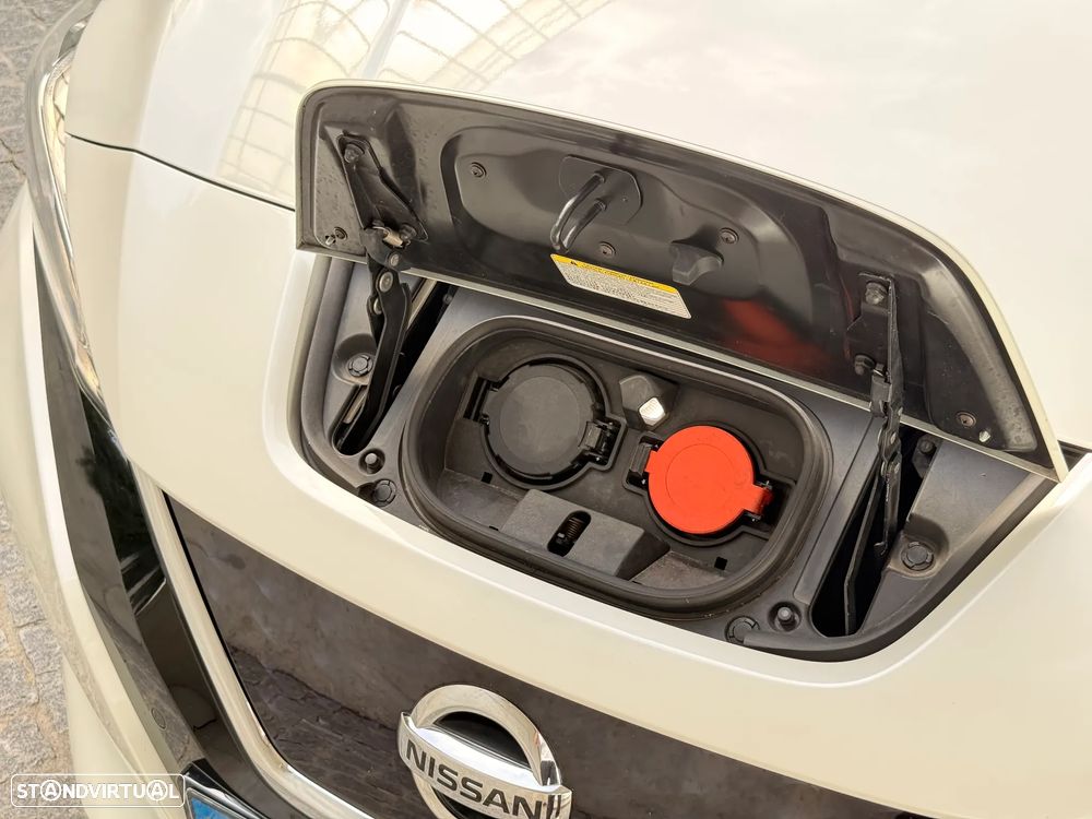 Nissan Leaf N-Connecta - 33