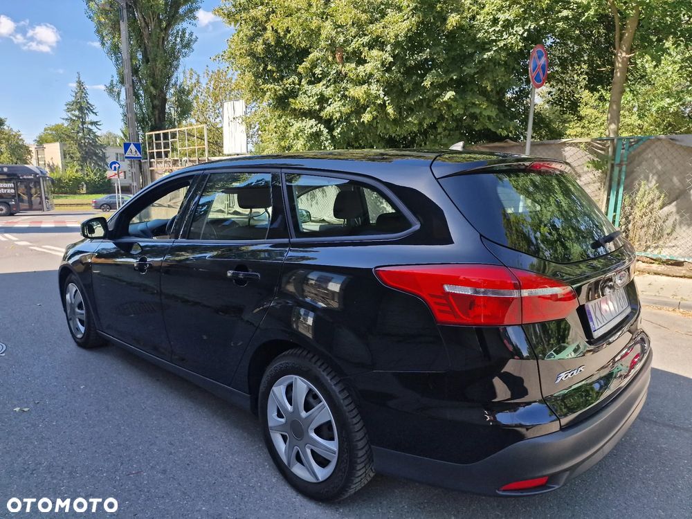 Ford Focus 1.0 EcoBoost Active - 4
