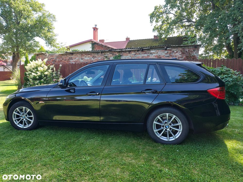 BMW Seria 3 320d Efficient Dynamics Edition - 2