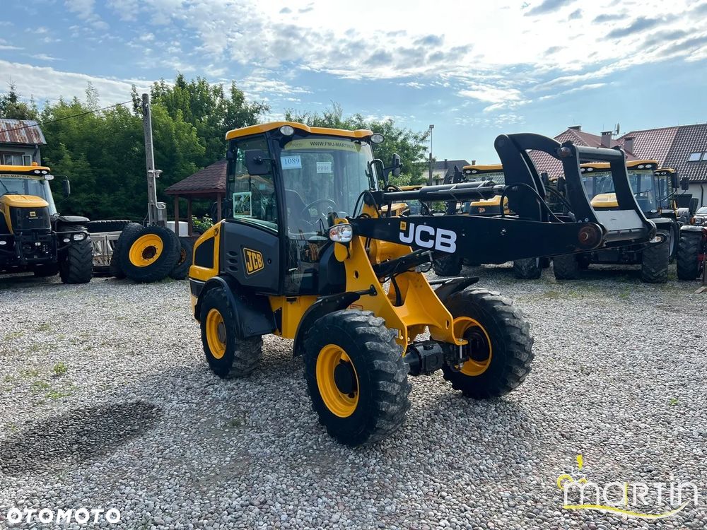 JCB 406 Toolmaster - 7
