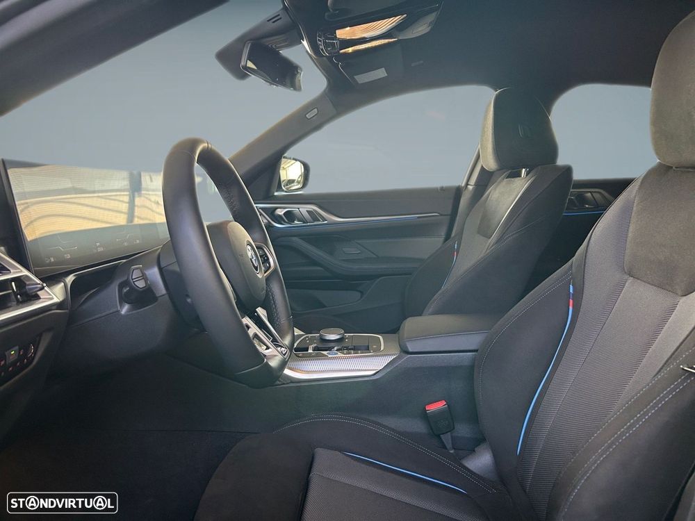 BMW i4 eDrive35 Pack Desportivo M Pro - 11