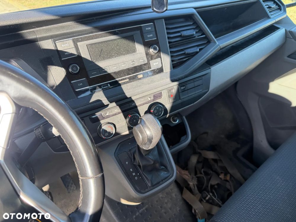 Volkswagen Transporter  T6 - 37